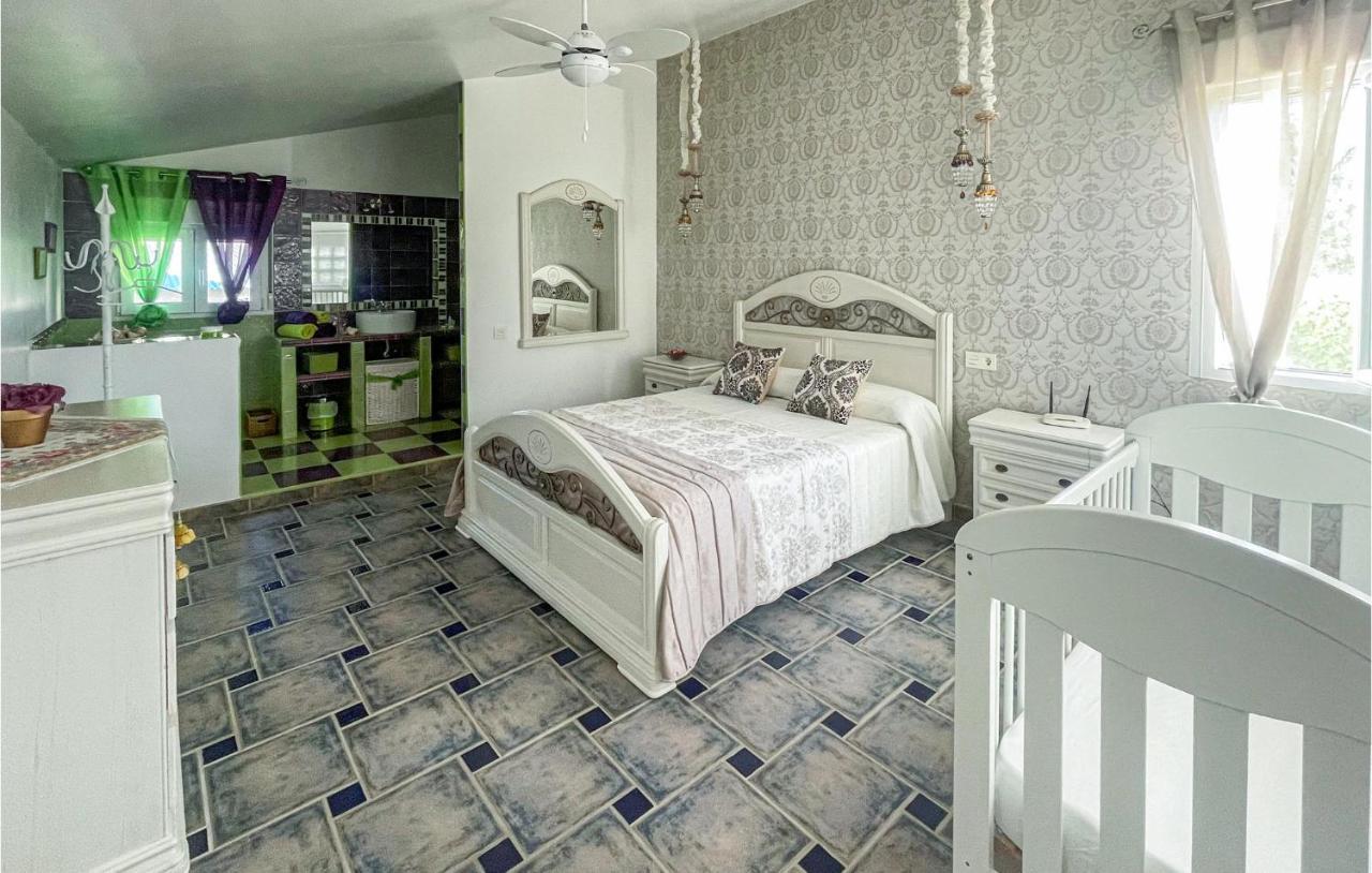 Amazing Home In Las Terreras, Lorca With Kitchen Las Lomas de Laston Exteriör bild